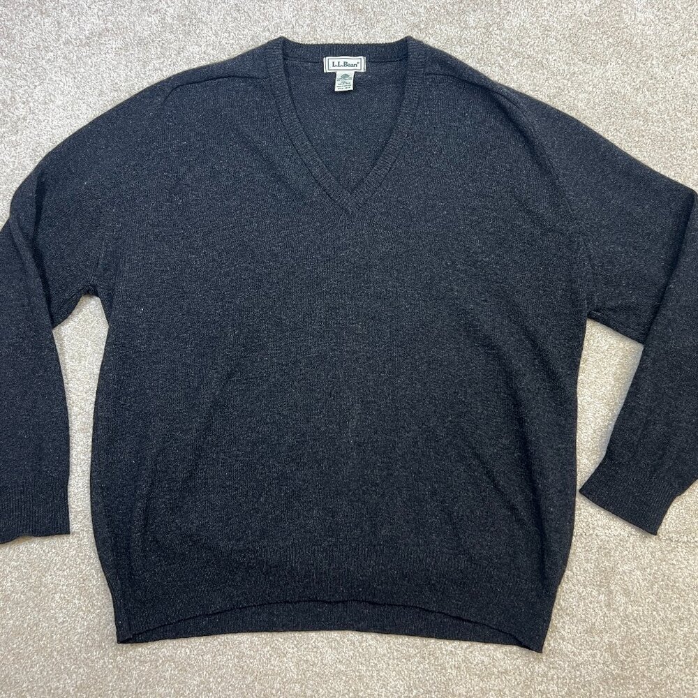 Vintage LL Bean Men's XL 100% Lambswool V-Neck Sweater Made In Scotland